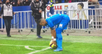 财务顾问：预计曼城面临的115项指控将在圣诞节前作出裁决