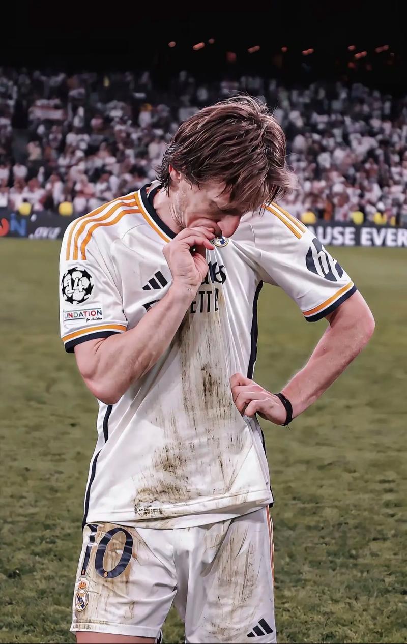 巴萨迎战贝蒂斯！五连胜后的关键一战，领头羊能否延续辉煌？